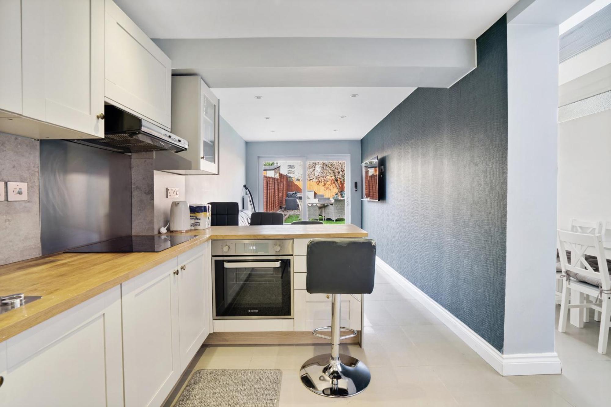 7 Bedroom House With Garden Сasa de vacaciones Londres